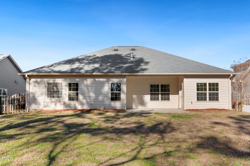 9816 Bitter Melon Dr, Angier, NC 27501