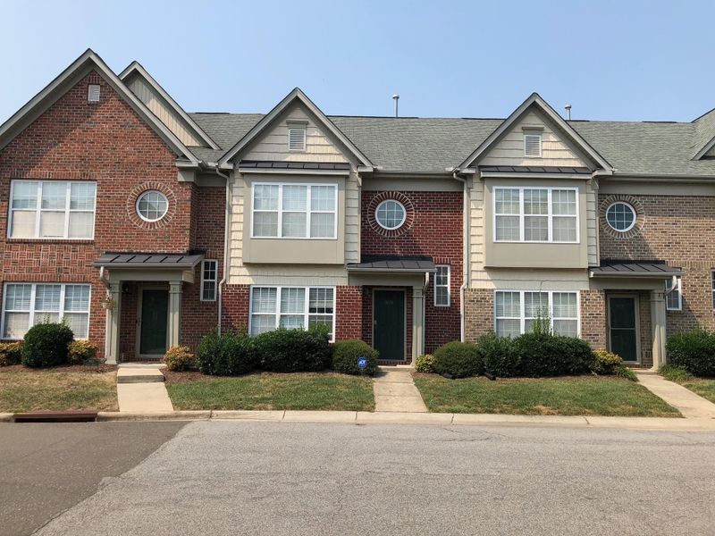9816 Layla Ave, Raleigh, NC 27617