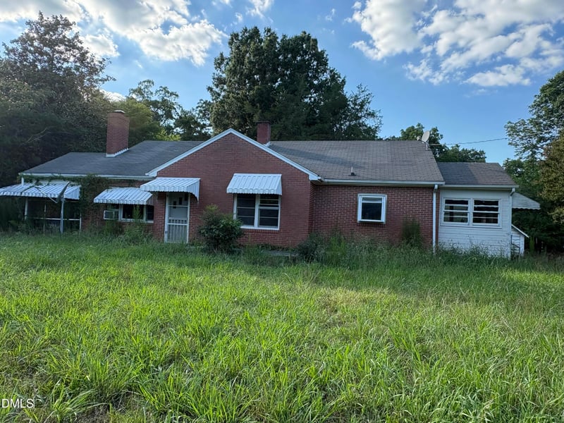 982 Castle Rock Farm Rd, Pittsboro, NC 27312