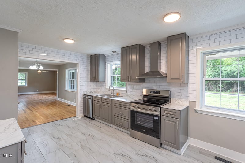 982 Nc 581 Hw, Goldsboro, NC 27530