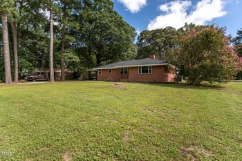 982 Nc 581 Hw, Goldsboro, NC 27530