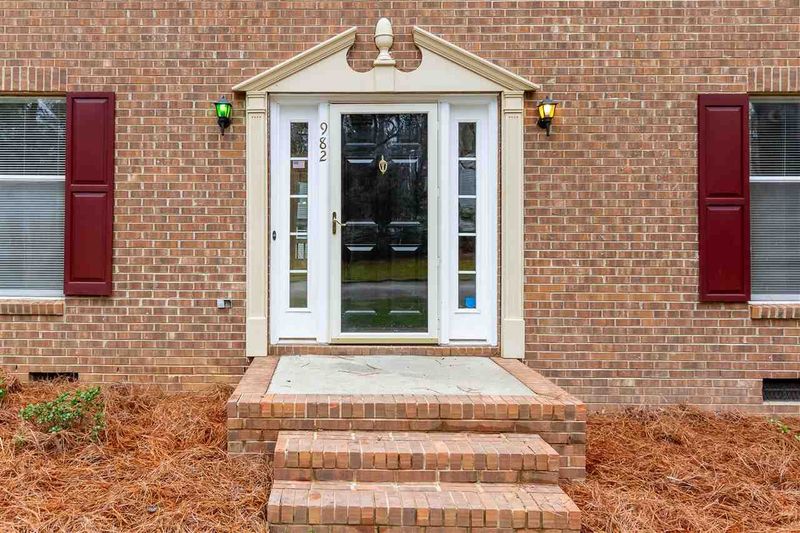 982 Templeridge Rd, Wake Forest, NC 27587