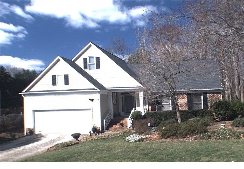 9820 Forum Dr, Raleigh, NC 27615