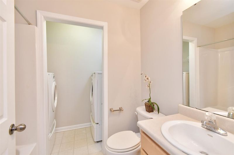 9825 Layla Ave, Raleigh, NC 27617