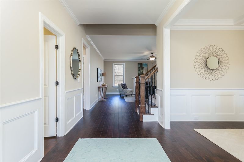 9828 Chris Dr, Raleigh, NC 27603