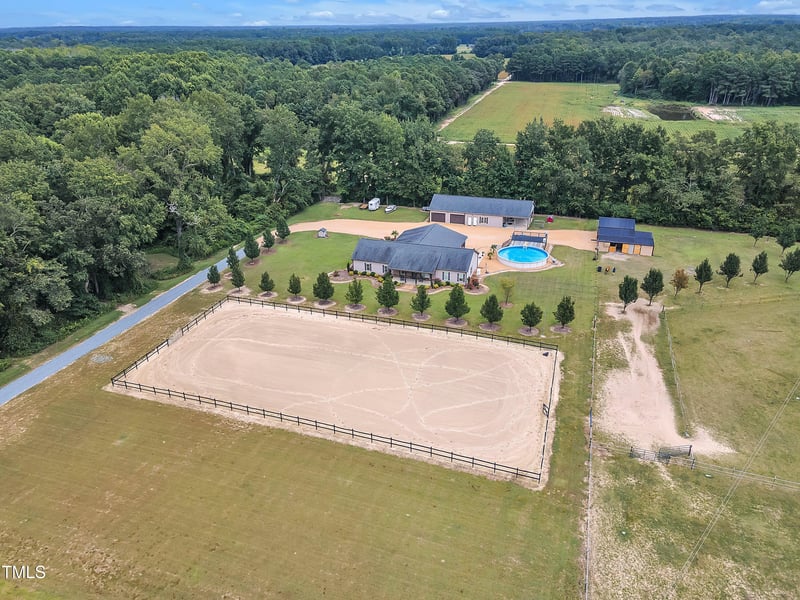 983 Nc 55, Dunn, NC 28334