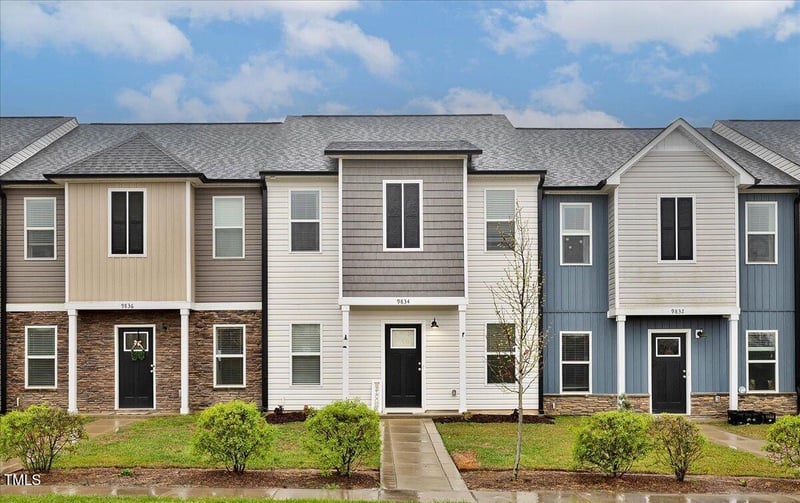 9834 Bitter Melon Dr, Angier, NC 27501