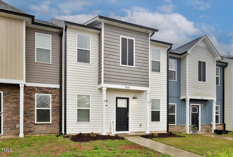 9834 Bitter Melon Dr, Angier, NC 27501