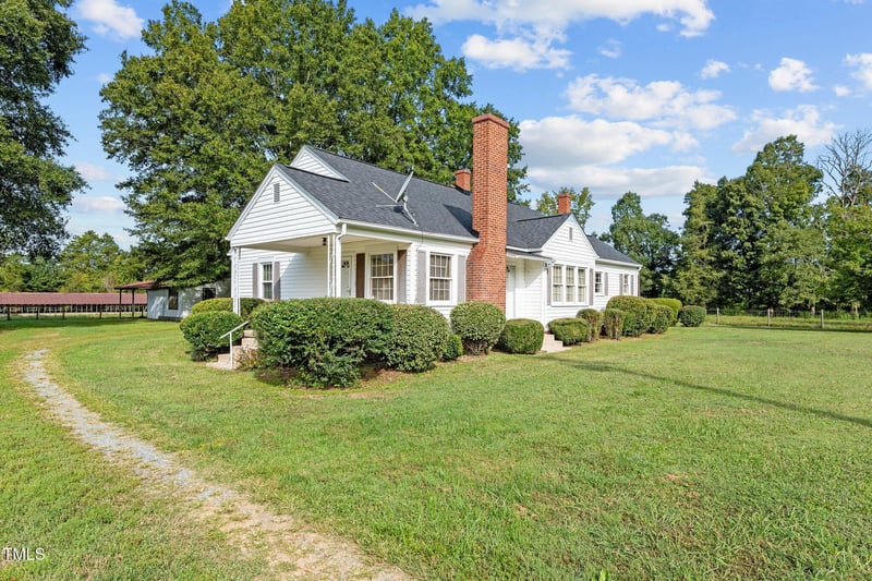 9847 Snow Camp Rd, Snow Camp, NC 27349