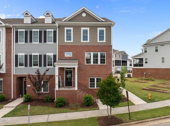 986 Gateway Commons Cir, Wake Forest, NC 27587