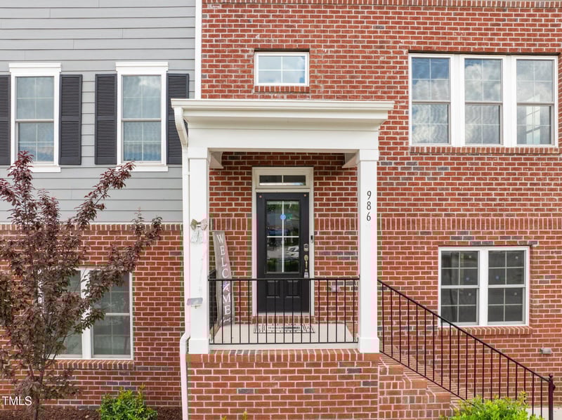 986 Gateway Commons Cir, Wake Forest, NC 27587