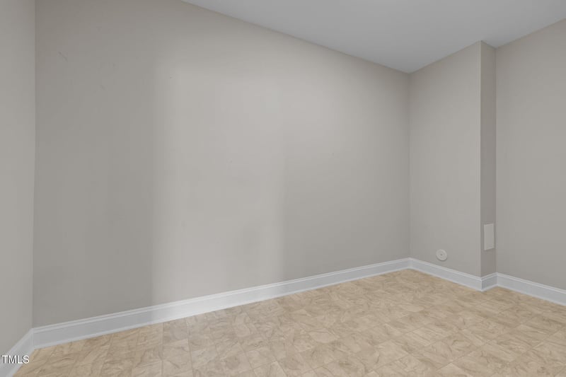 986 Gateway Commons Cir, Wake Forest, NC 27587