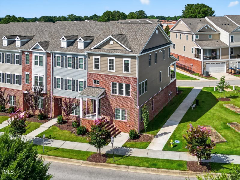 986 Gateway Commons Cir, Wake Forest, NC 27587