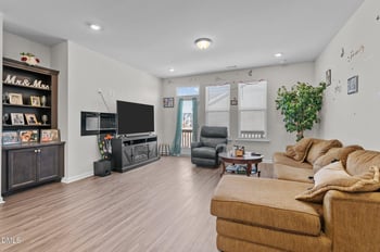 987 Parkstone Towne Blvd, Knightdale, NC 27545