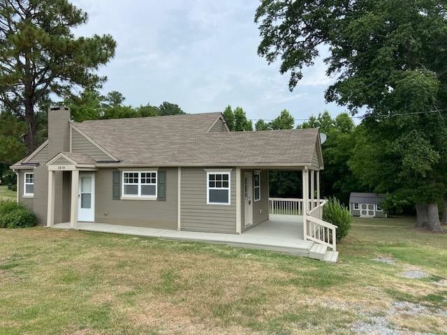 9870 Kennebec Rd, Willow Springs, NC 27592