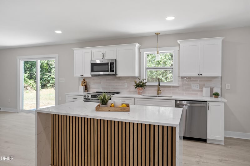 988 Nc 87 , Pittsboro, NC 27312