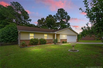 989 Millstream Rd, Fayetteville, NC 28314