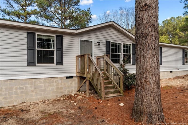 9890 Blackjack Dr, Sanford, NC 27332