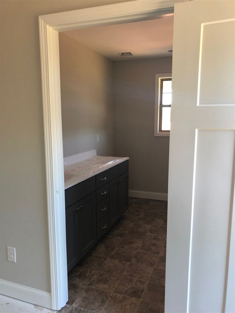 99 Arrow Ln, Middlesex, NC 27557