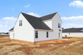 99 Baxley Dr, Dunn, NC 28334