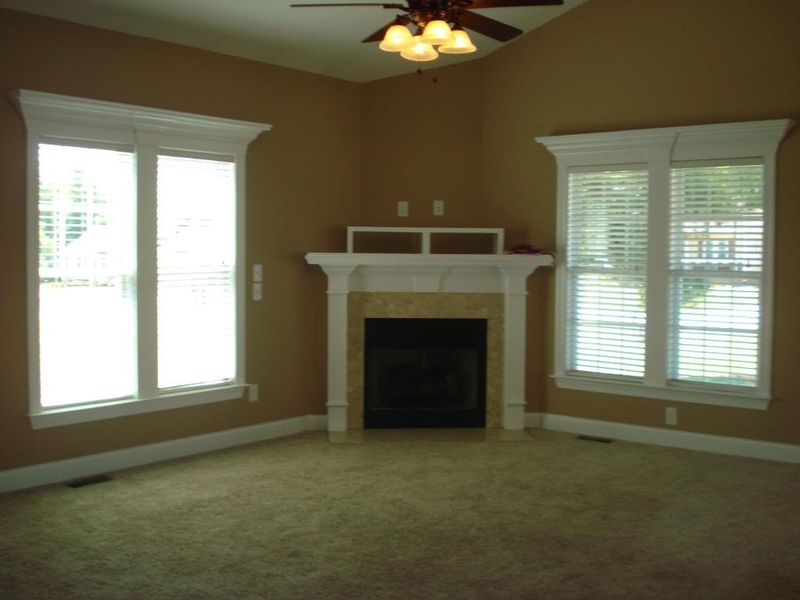 99 Beasley Estates Dr, Benson, NC 27504