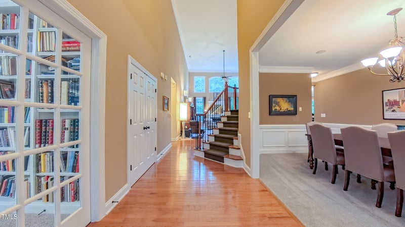 99 Grassy Creek Way, Chapel Hill, NC 27517