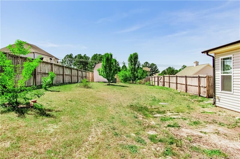 99 Kentucky Derby Ln, Lillington, NC 27546