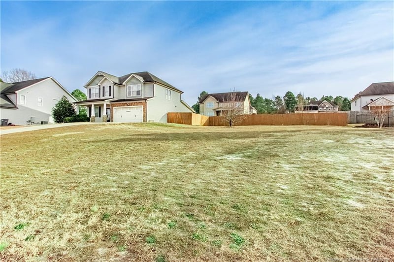 99 Kentucky Derby Ln, Lillington, NC 27546