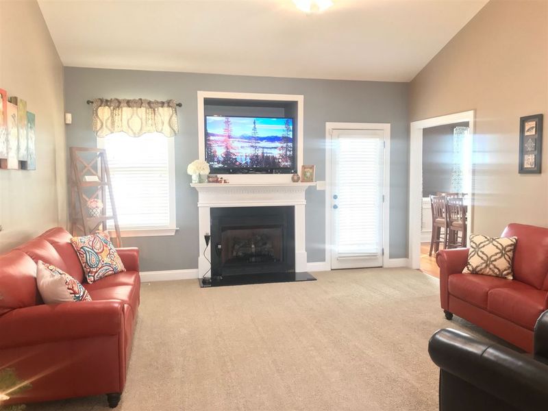 99 Lars Ln, Garner, NC 27529