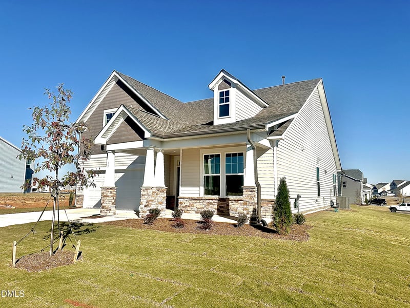 99 Little Branch Dr, Lillington, NC 27546