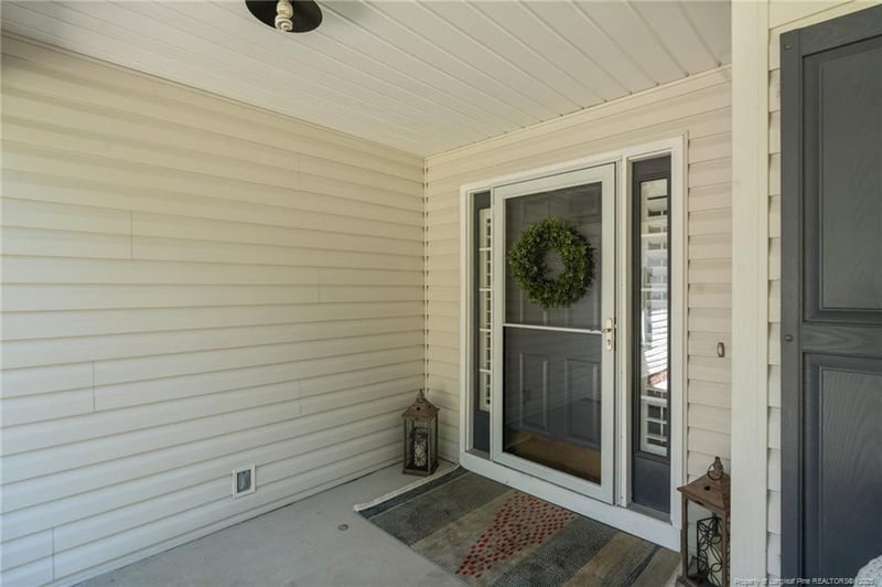 99 Riviera Ln, Sanford, NC 27332