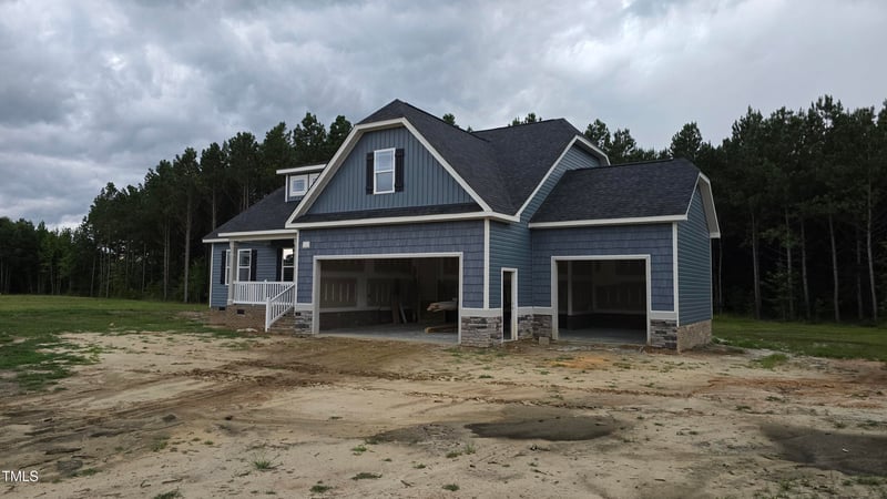 99 Sanders Farm Dr, Smithfield, NC 27577