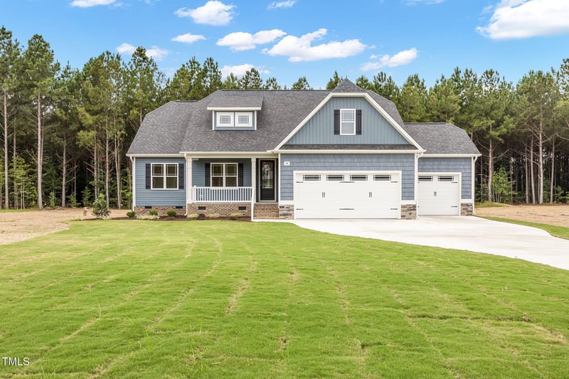 99 Sanders Farm Dr, Smithfield, NC 27577