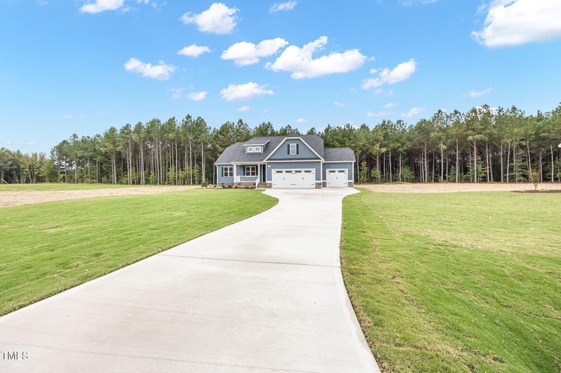99 Sanders Farm Dr, Smithfield, NC 27577