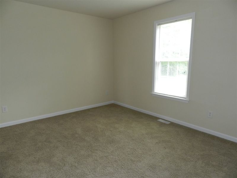 99 Trail Ridge Dr, Benson, NC 27504