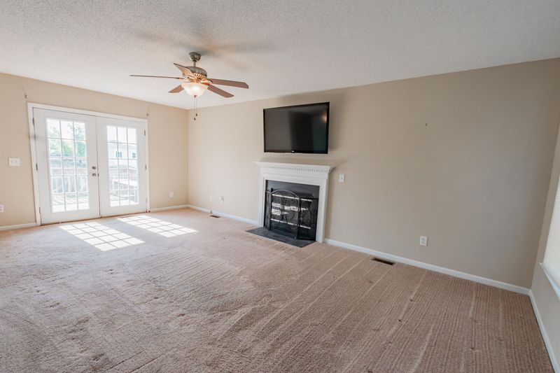 99 Windsor Dr, Angier, NC 27501