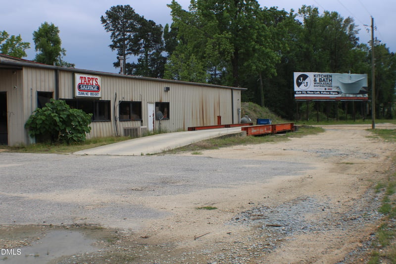 990 George Perry Lee Rd, Dunn, NC 28334