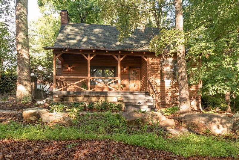 9902 Nc 751 Hw, Durham, NC 27713