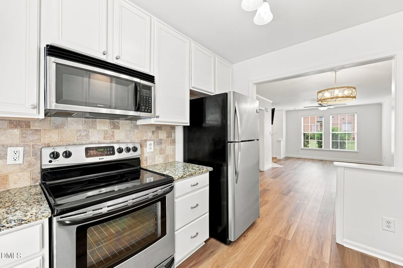 9904 Cleaver Ct, Raleigh, NC 27617