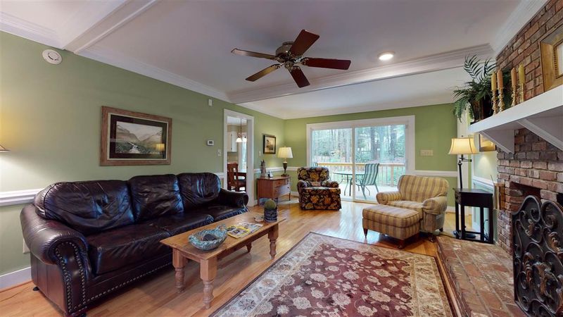 9904 Darnell Ct, Raleigh, NC 27615