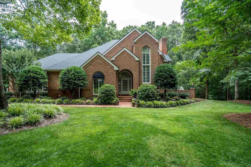 9904 Mathias Ct, Raleigh, NC 27615