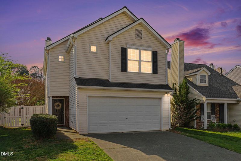 9904 Treymore Dr, Raleigh, NC 27617