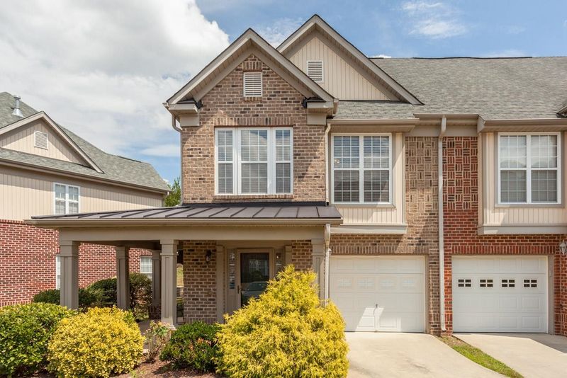 9905 Marni Ct, Raleigh, NC 27617