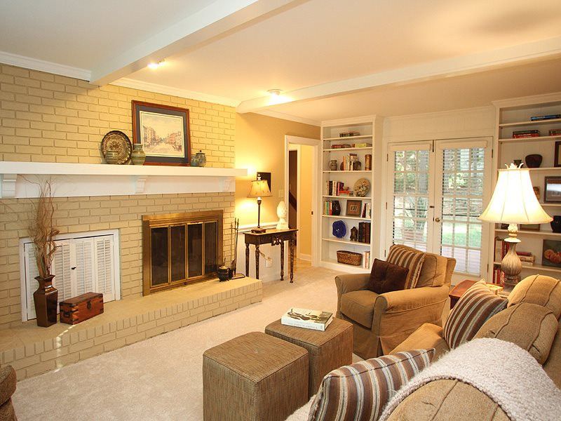 9905 Waterview Rd, Raleigh, NC 27615