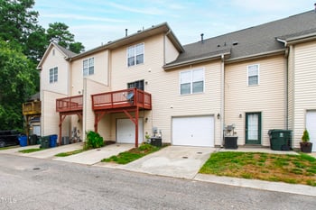 9908 Clyborn Ct, Raleigh, NC 27617