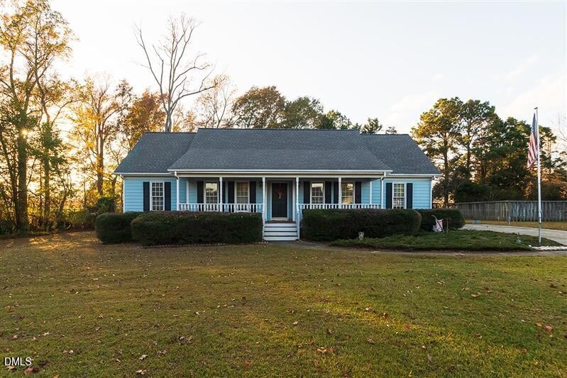 9908 Huntwyck Dr, Raleigh, NC 27603