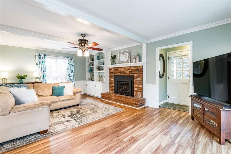 9908 Waterview Rd, Raleigh, NC 27615