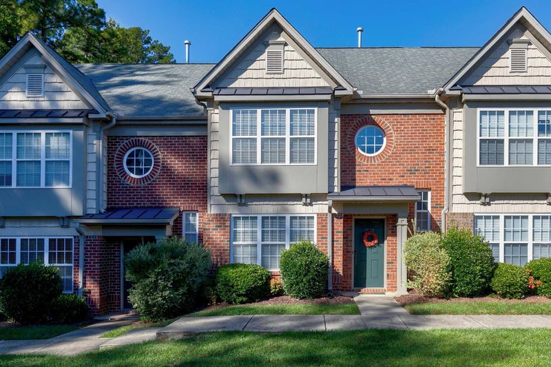 9909 Layla Ave, Raleigh, NC 27617