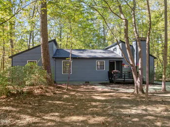 9909 Leslie Dr, Chapel Hill, NC 27516