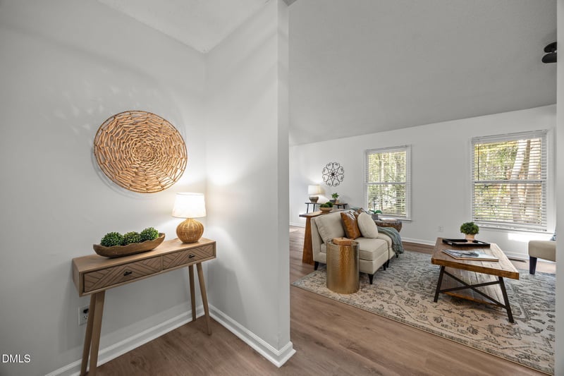 9909 Leslie Dr, Chapel Hill, NC 27516